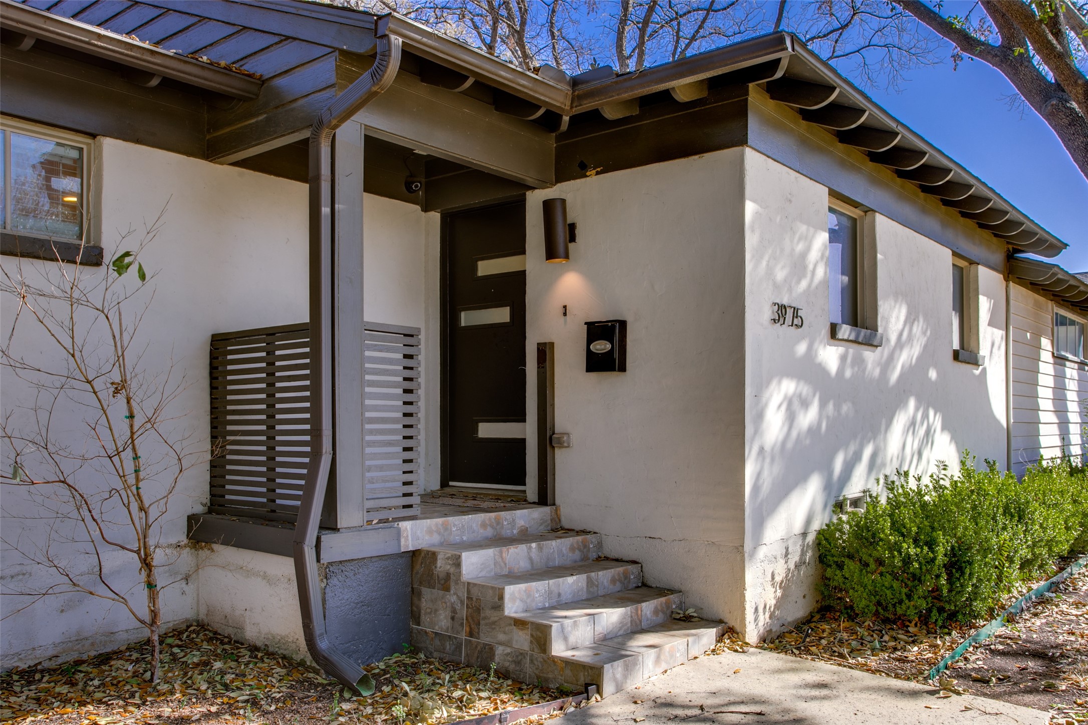 3975 Highgrove Drive Dallas TX 75220