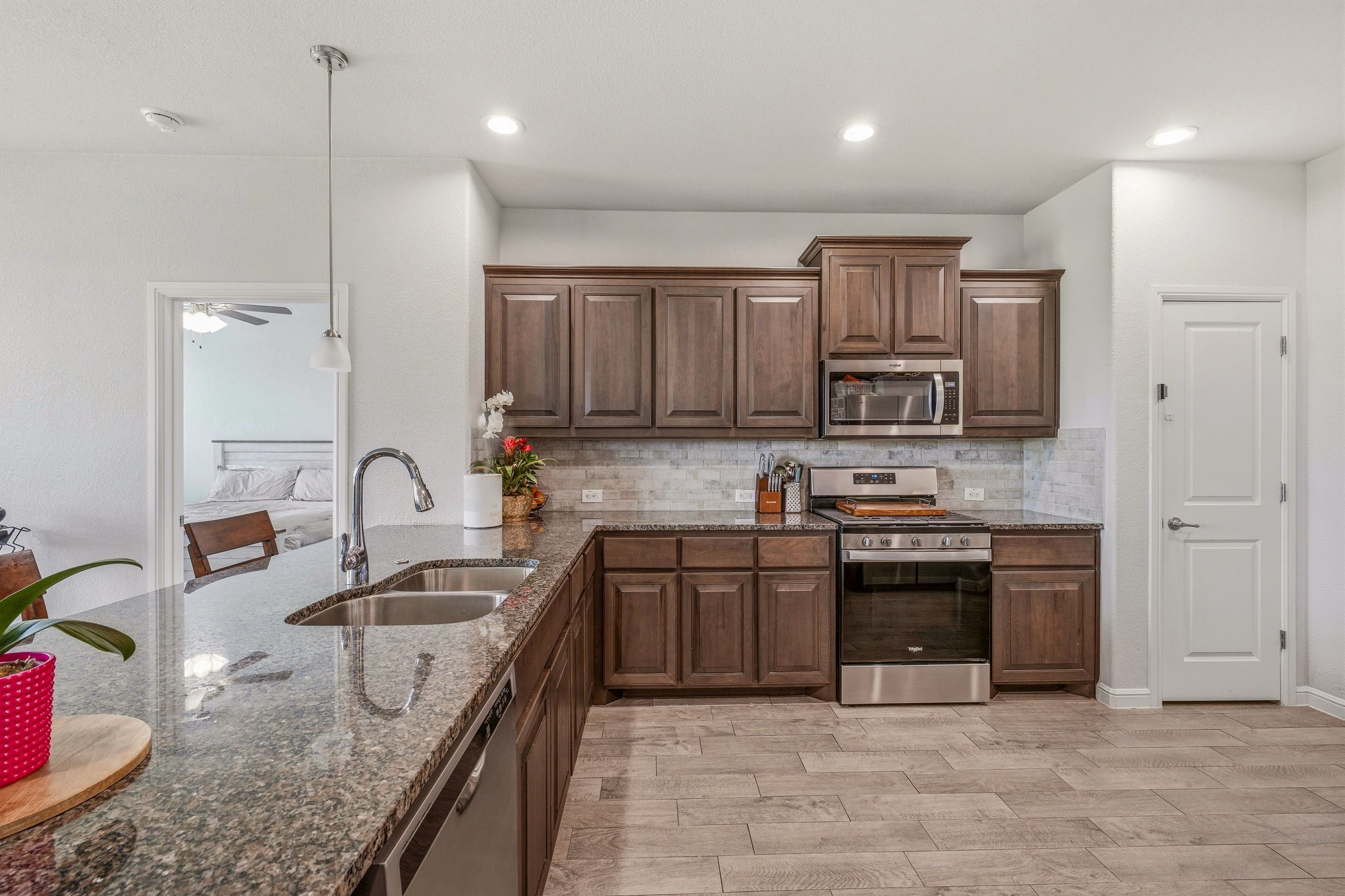 1106 Burlingame Drive Cleburne TX 76033