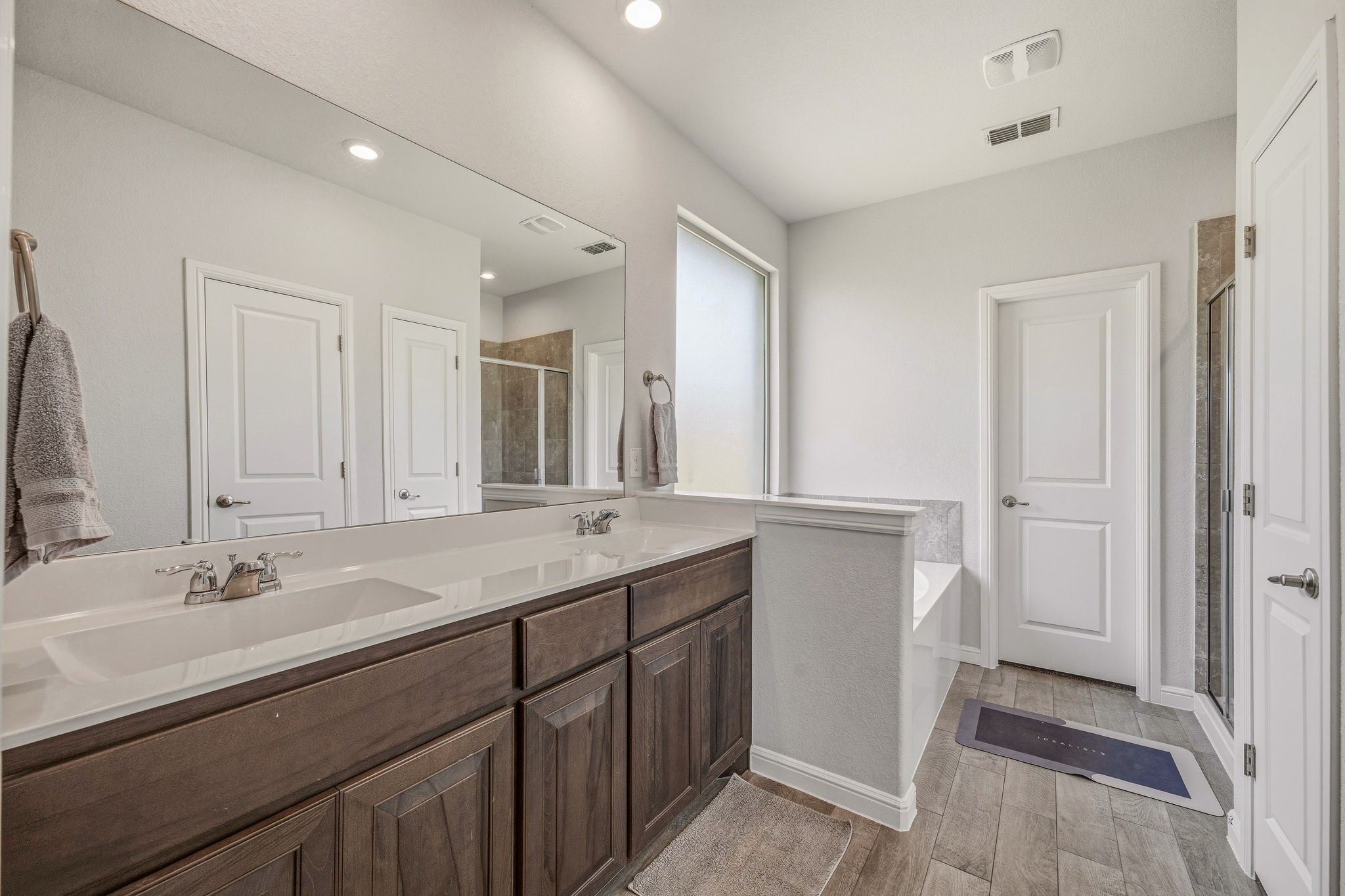 1106 Burlingame Drive Cleburne TX 76033