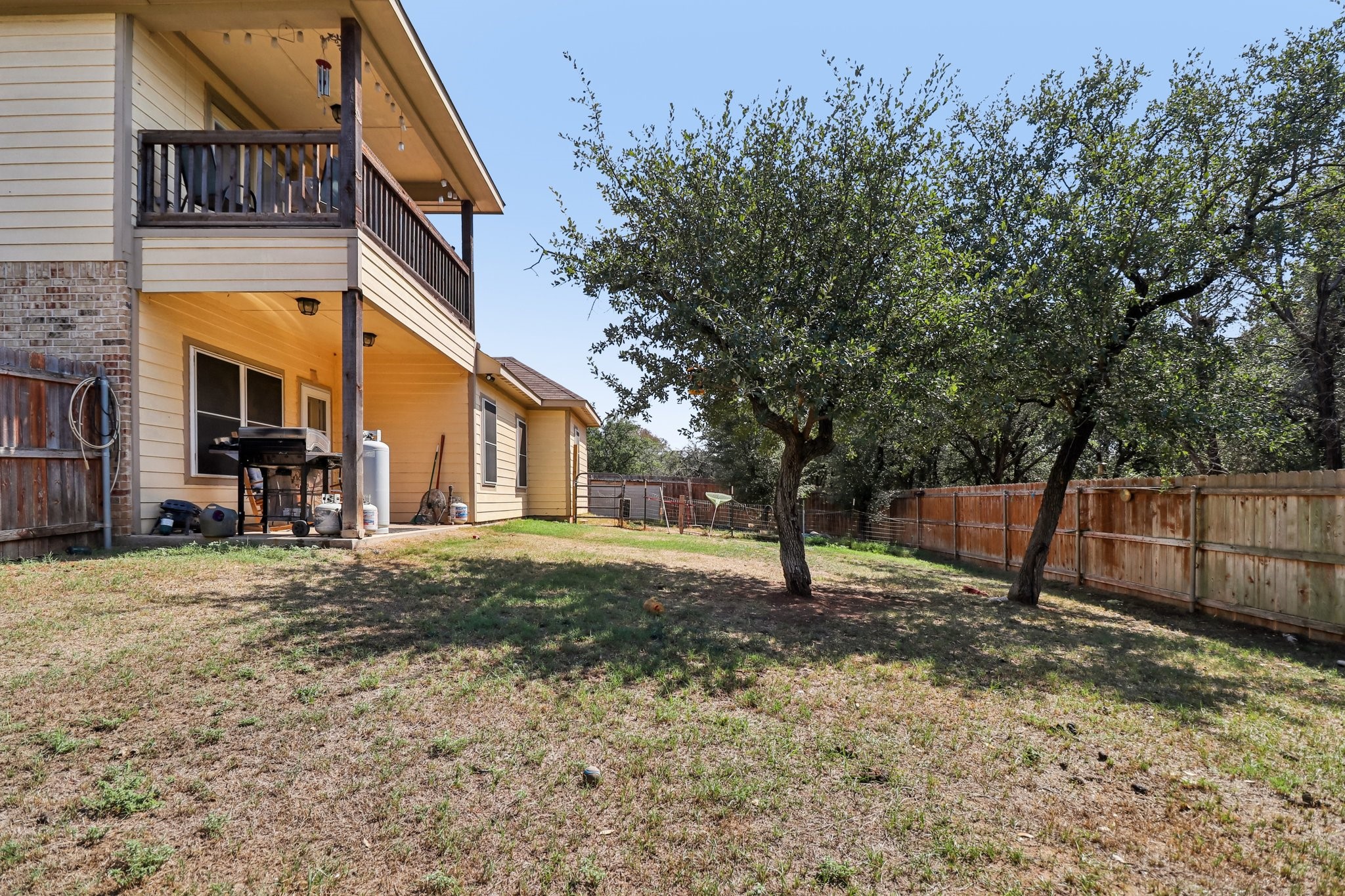 1203 Pala Dura Court Granbury TX 76048