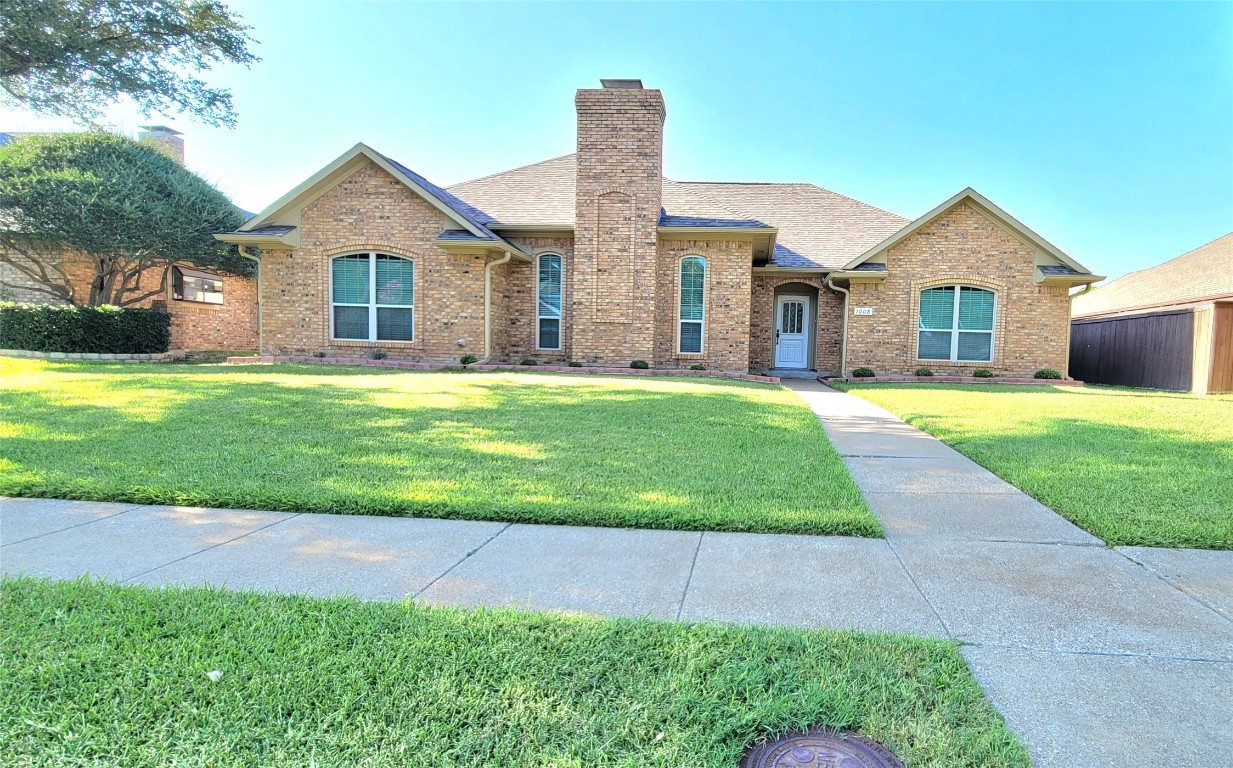 1008 Clinton Street Carrollton TX 75007