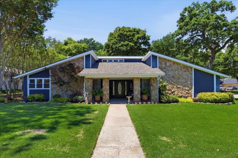 2850 Creekwood Drive Grapevine TX 76051