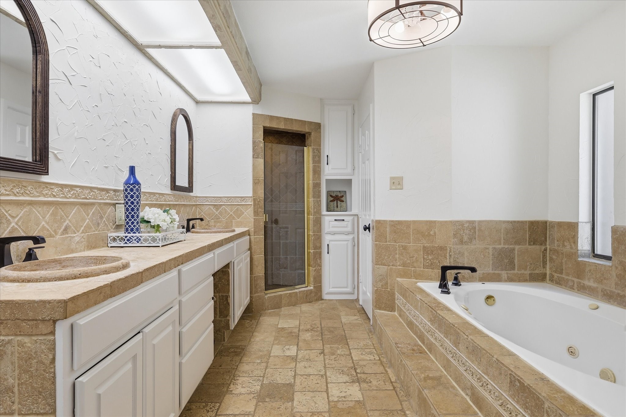 2850 Creekwood Drive Grapevine TX 76051