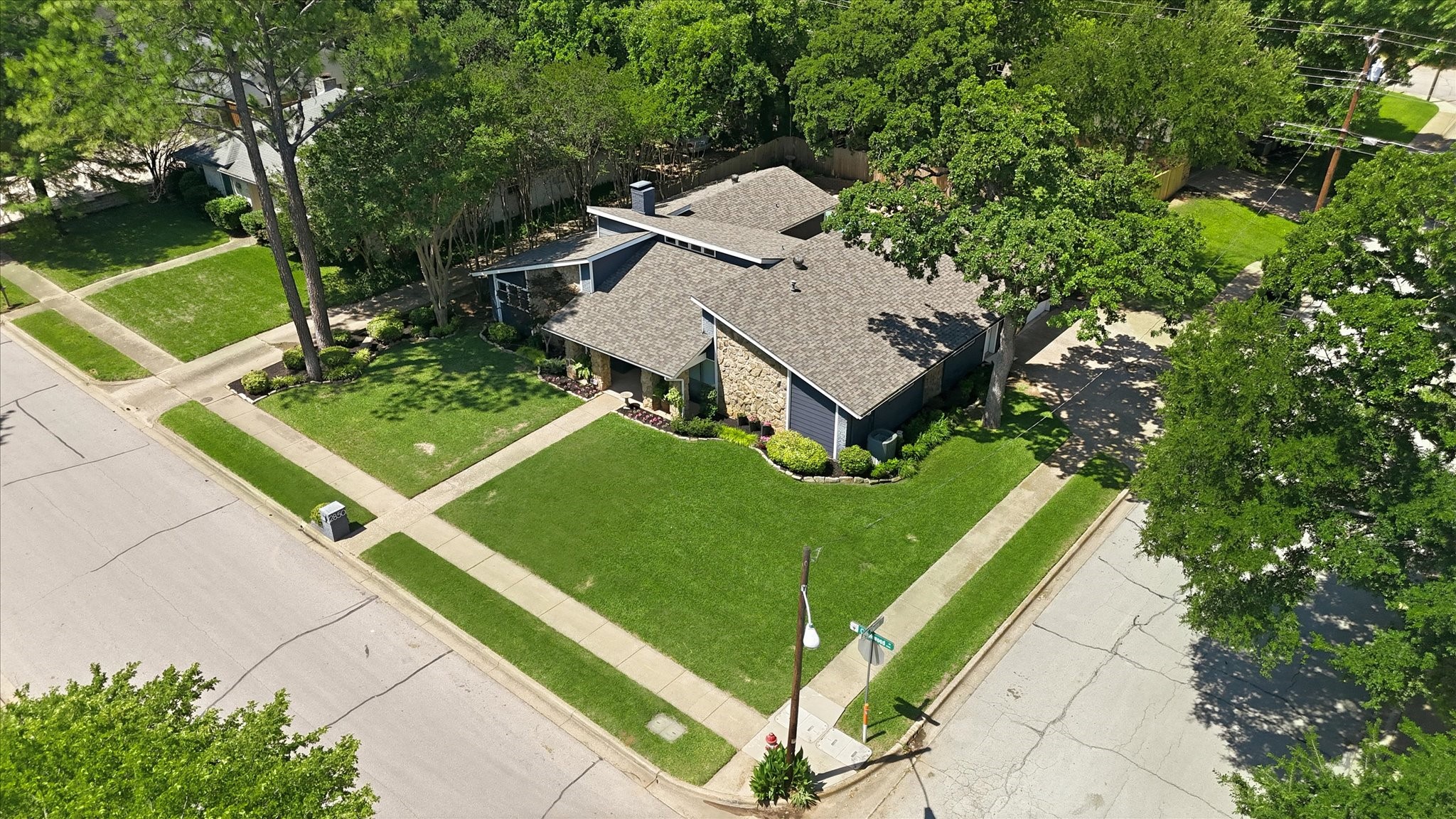 2850 Creekwood Drive Grapevine TX 76051