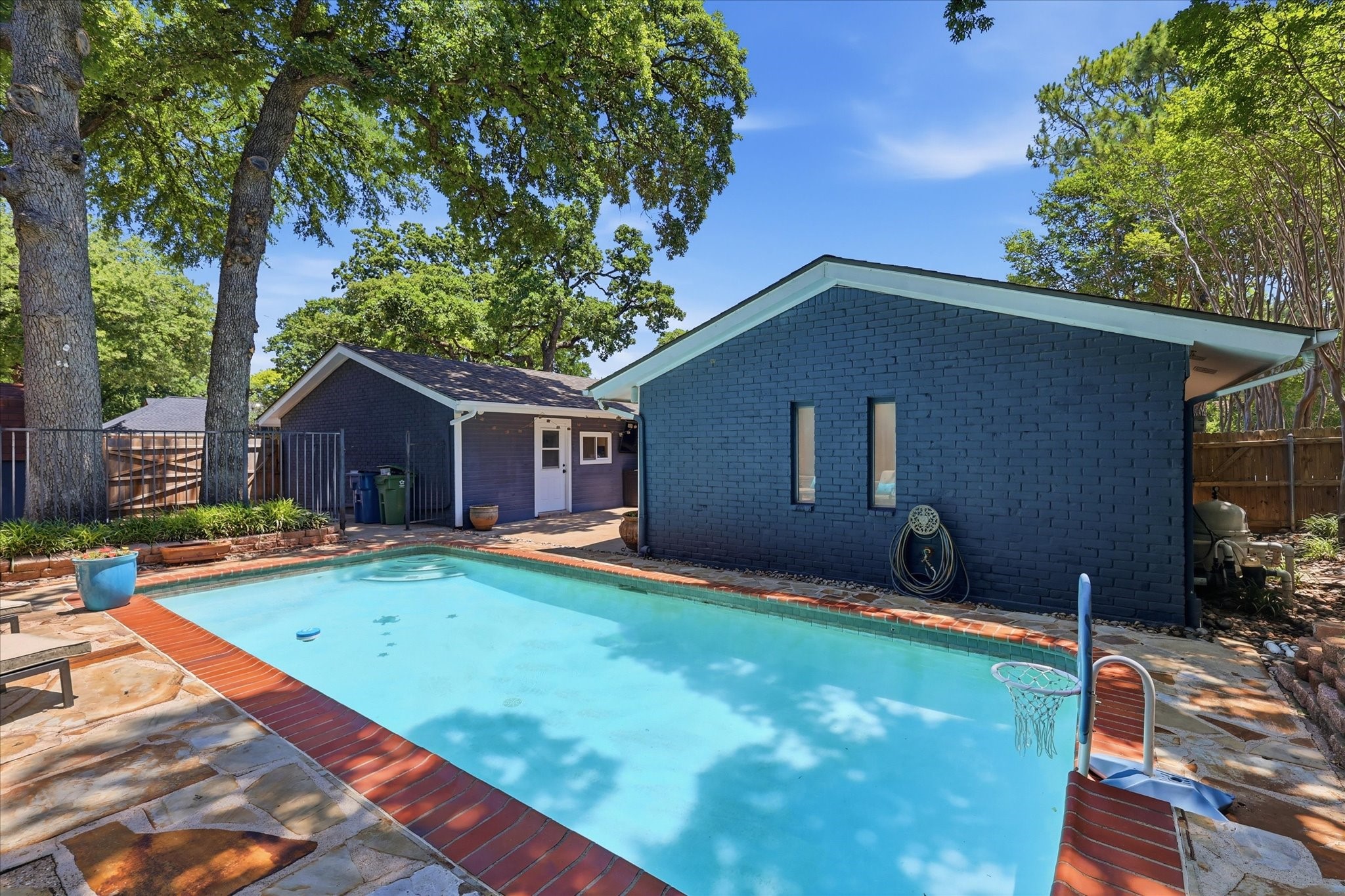 2850 Creekwood Drive Grapevine TX 76051