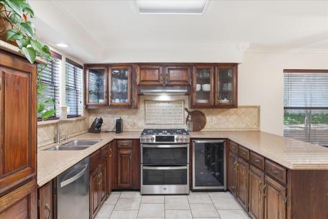 2850 Creekwood Drive Grapevine TX 76051