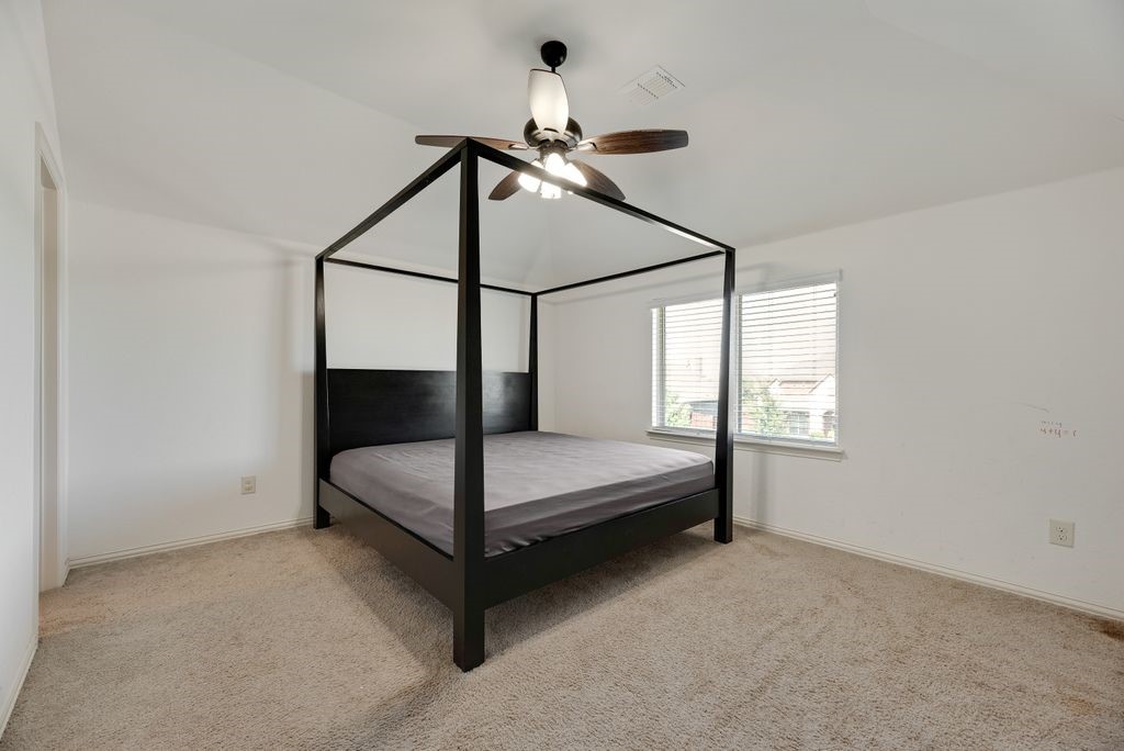 549 Truman Street Waxahachie TX 75165
