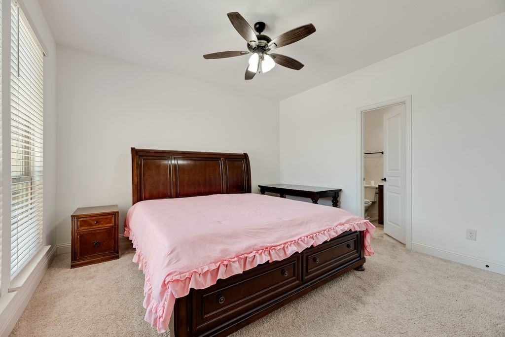 549 Truman Street Waxahachie TX 75165