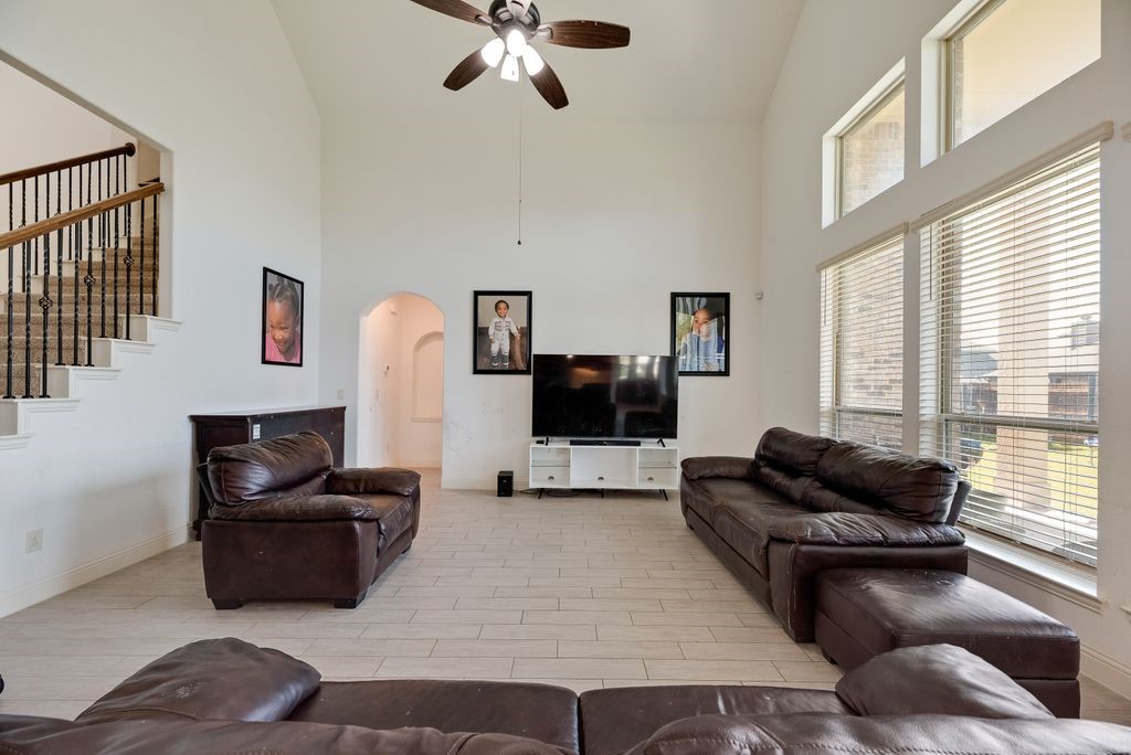 549 Truman Street Waxahachie TX 75165