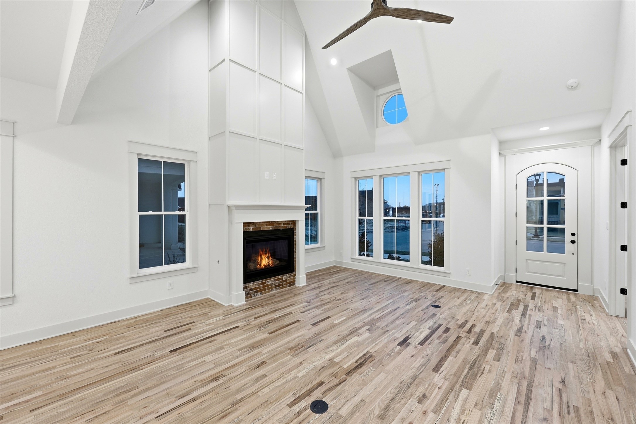 321 Garrett Way Midlothian TX 76065