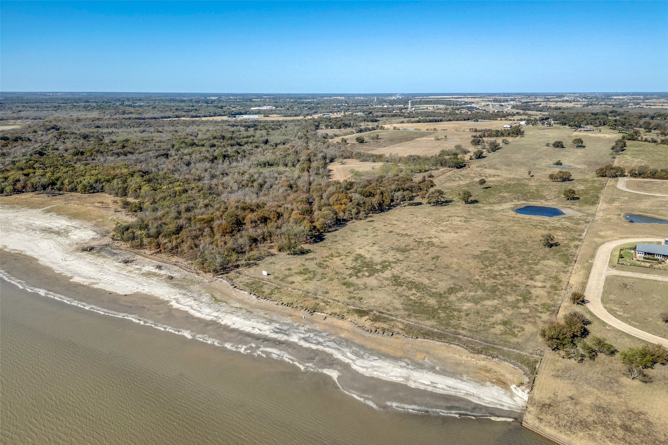 15675 County Road 4024 Kemp TX 75143