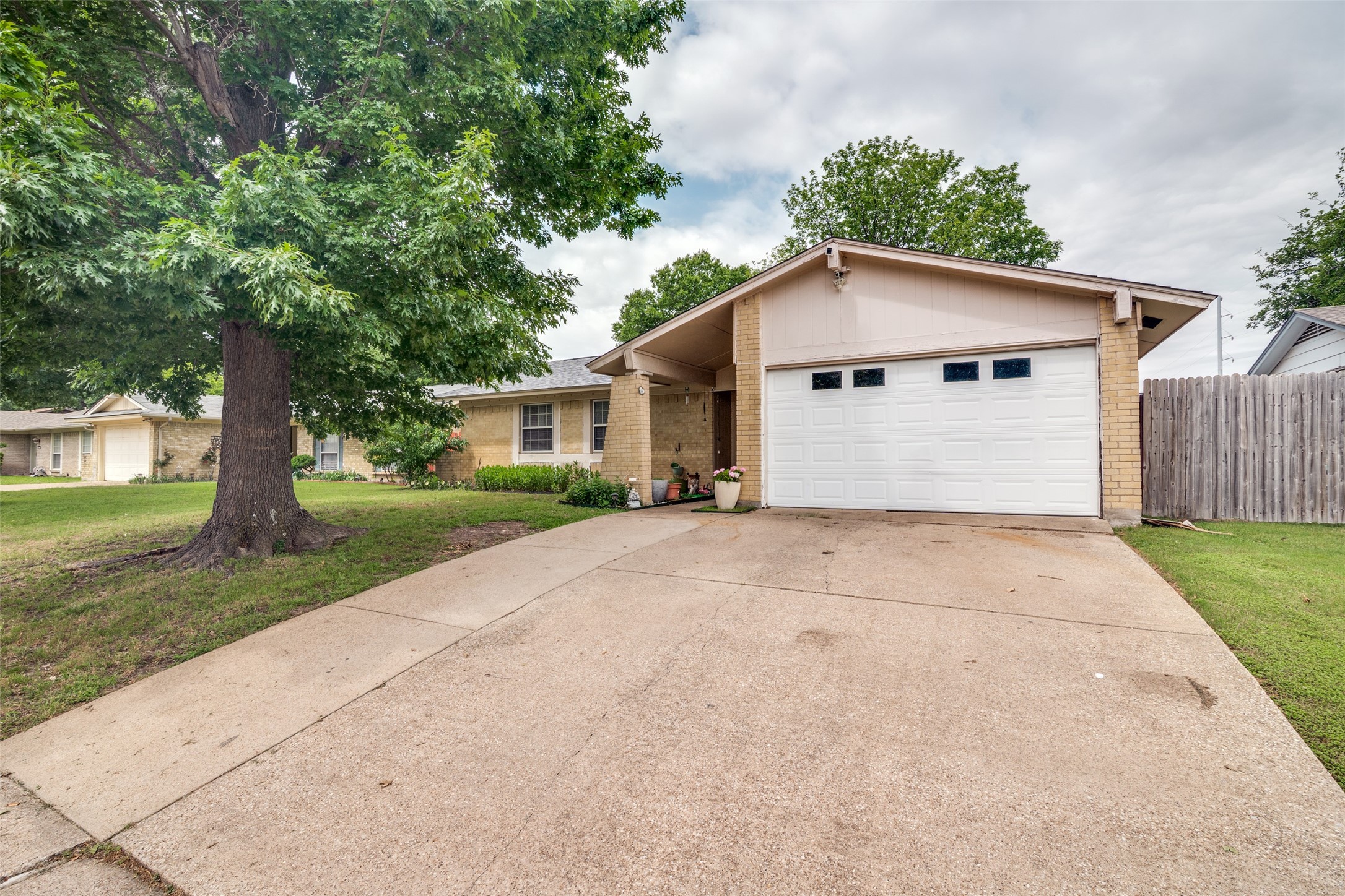 2921 Rustic Meadow Drive Garland TX 75044