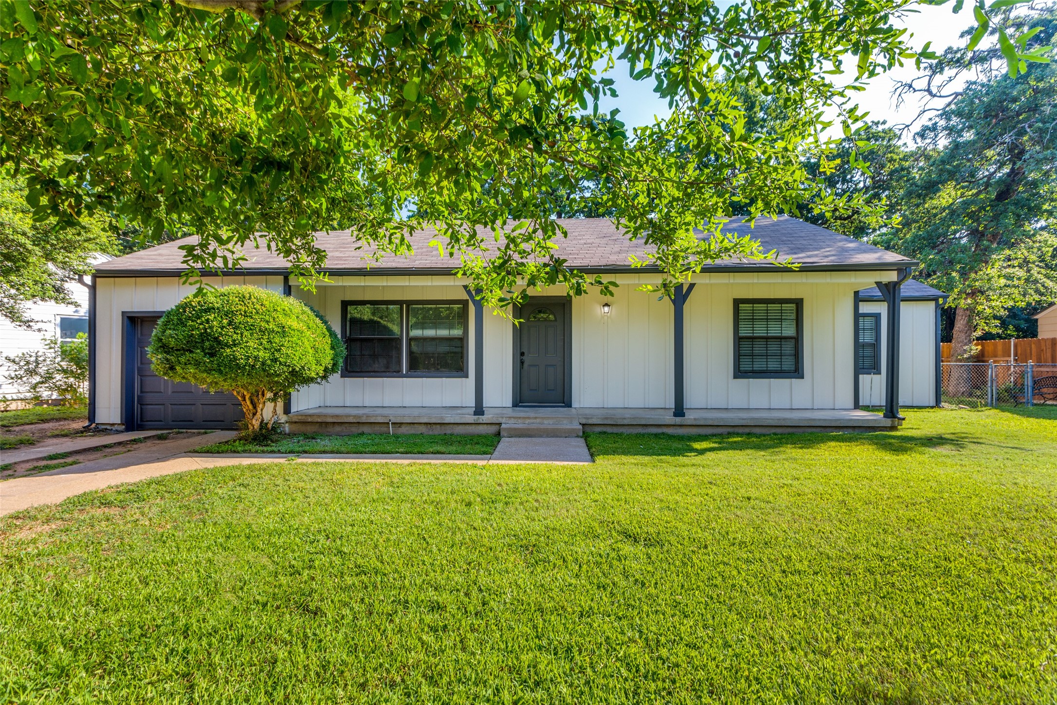1440 Eagle Drive Fort Worth TX 76111