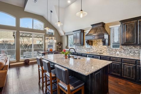 704 Addie Lane Mckinney TX 75071
