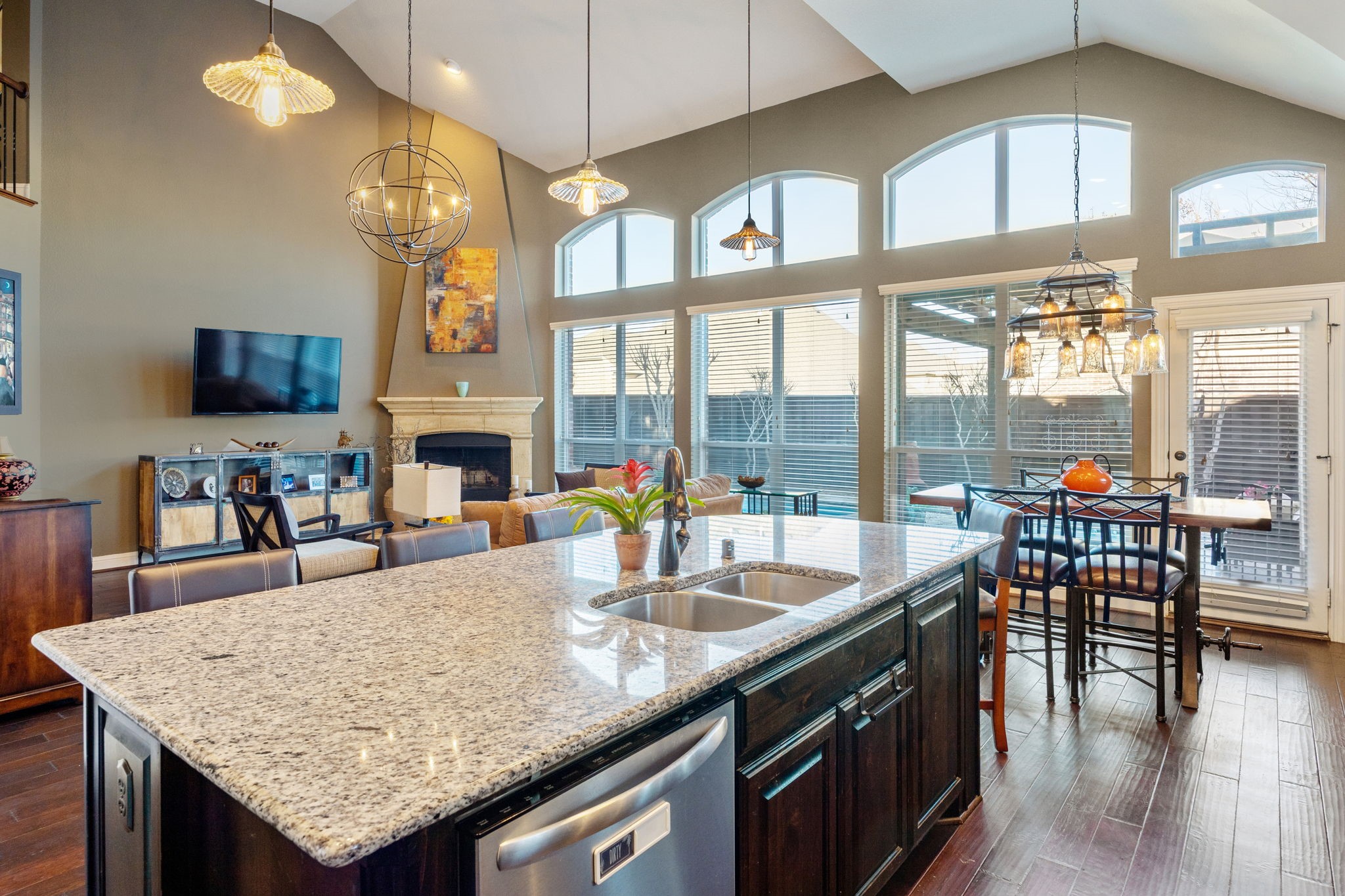 704 Addie Lane Mckinney TX 75071