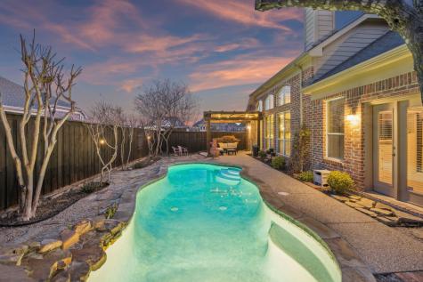 704 Addie Lane Mckinney TX 75071
