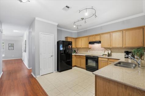 3909 Cliffside Drive Denton TX 76208
