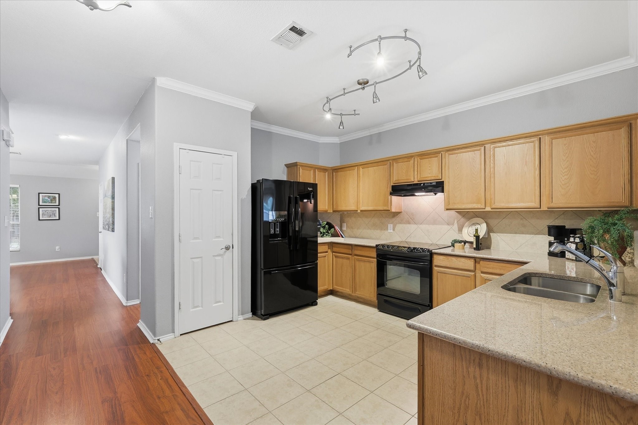 3909 Cliffside Drive Denton TX 76208