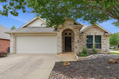 3909 Cliffside Drive Denton TX 76208