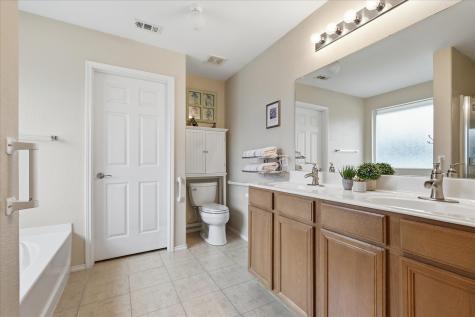 3909 Cliffside Drive Denton TX 76208