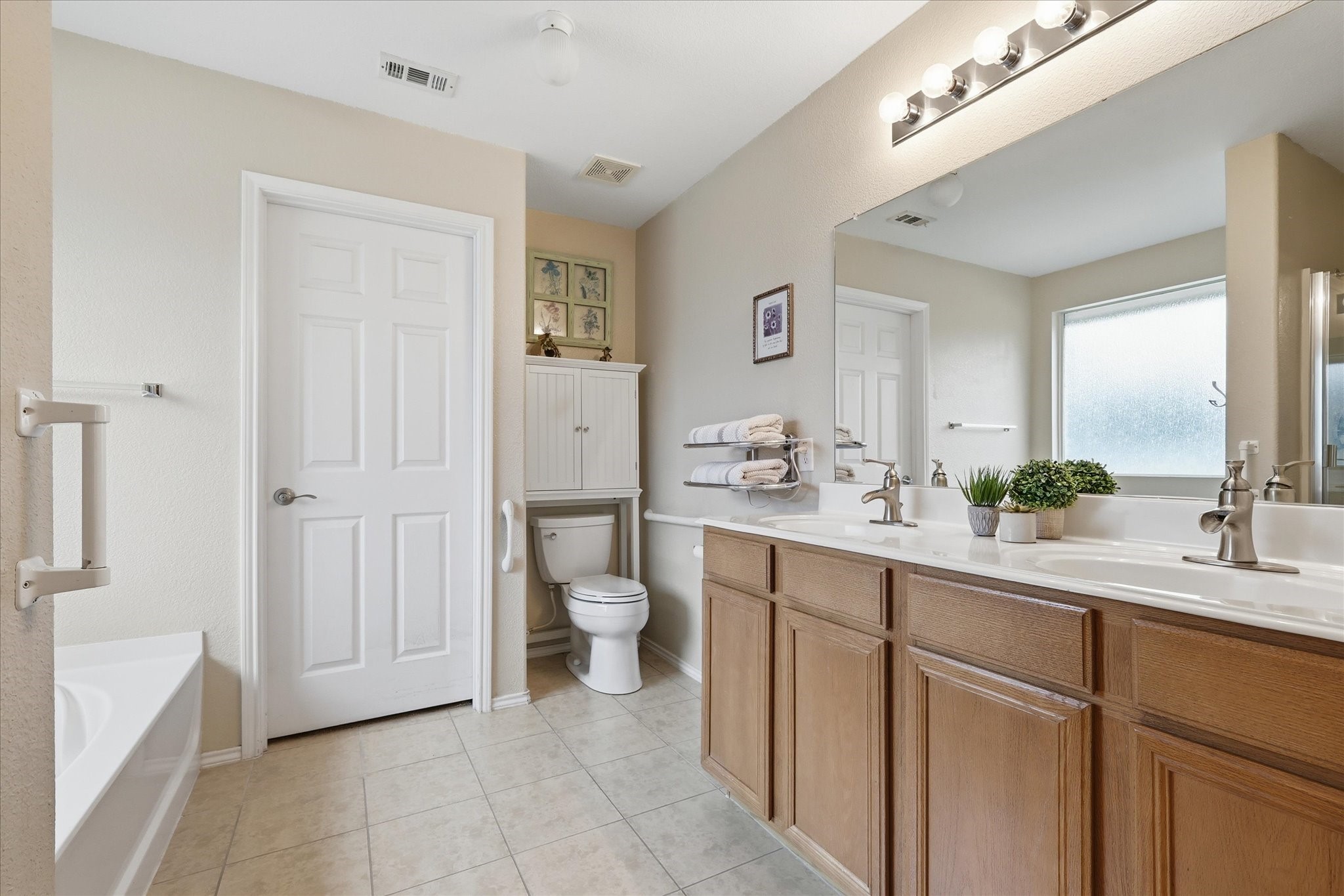 3909 Cliffside Drive Denton TX 76208