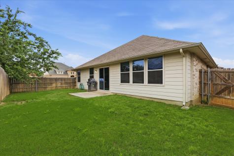 3909 Cliffside Drive Denton TX 76208