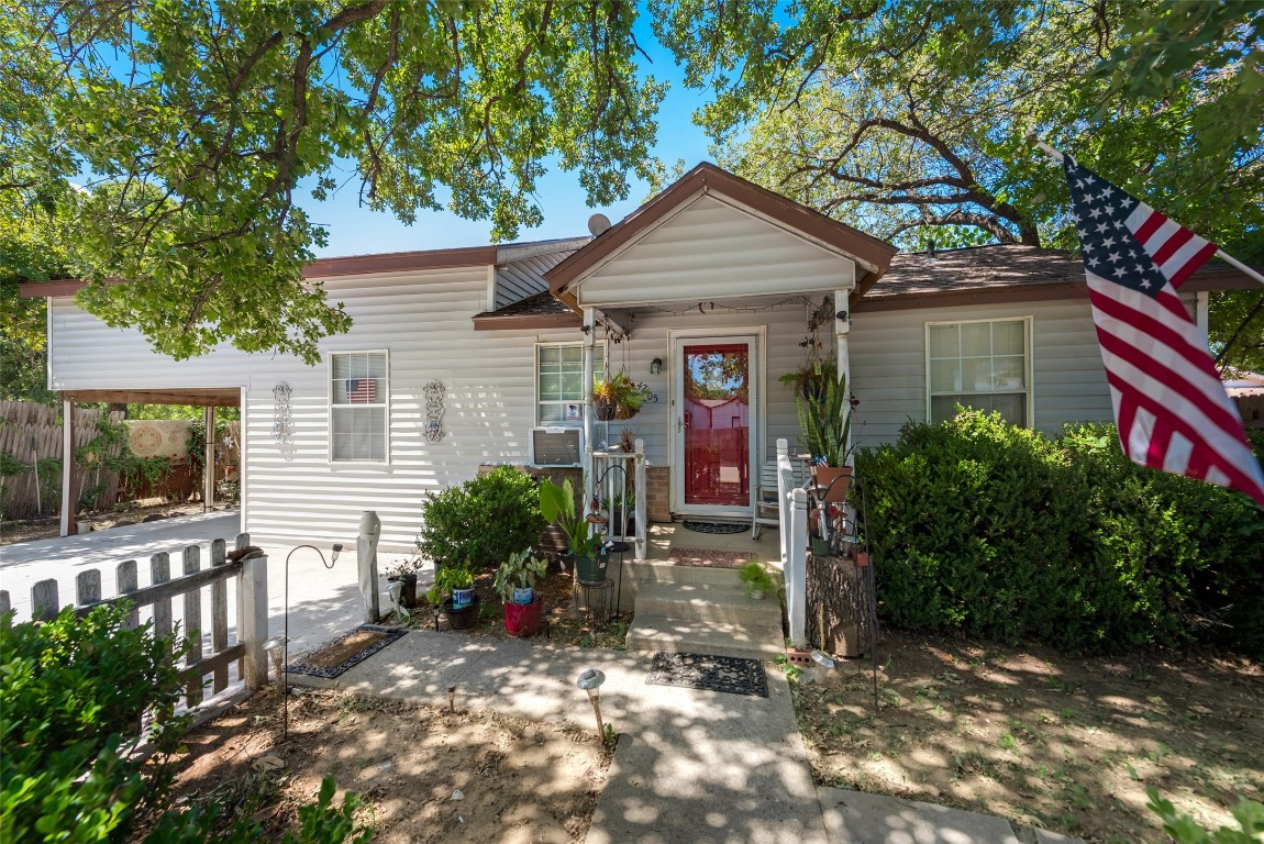 4205 Kelroy Street Fort Worth TX 76119