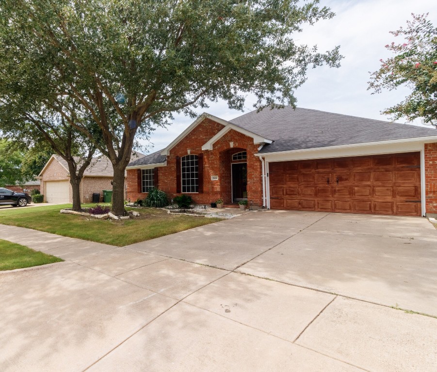 2414 Hillary Trail Mansfield TX 76063