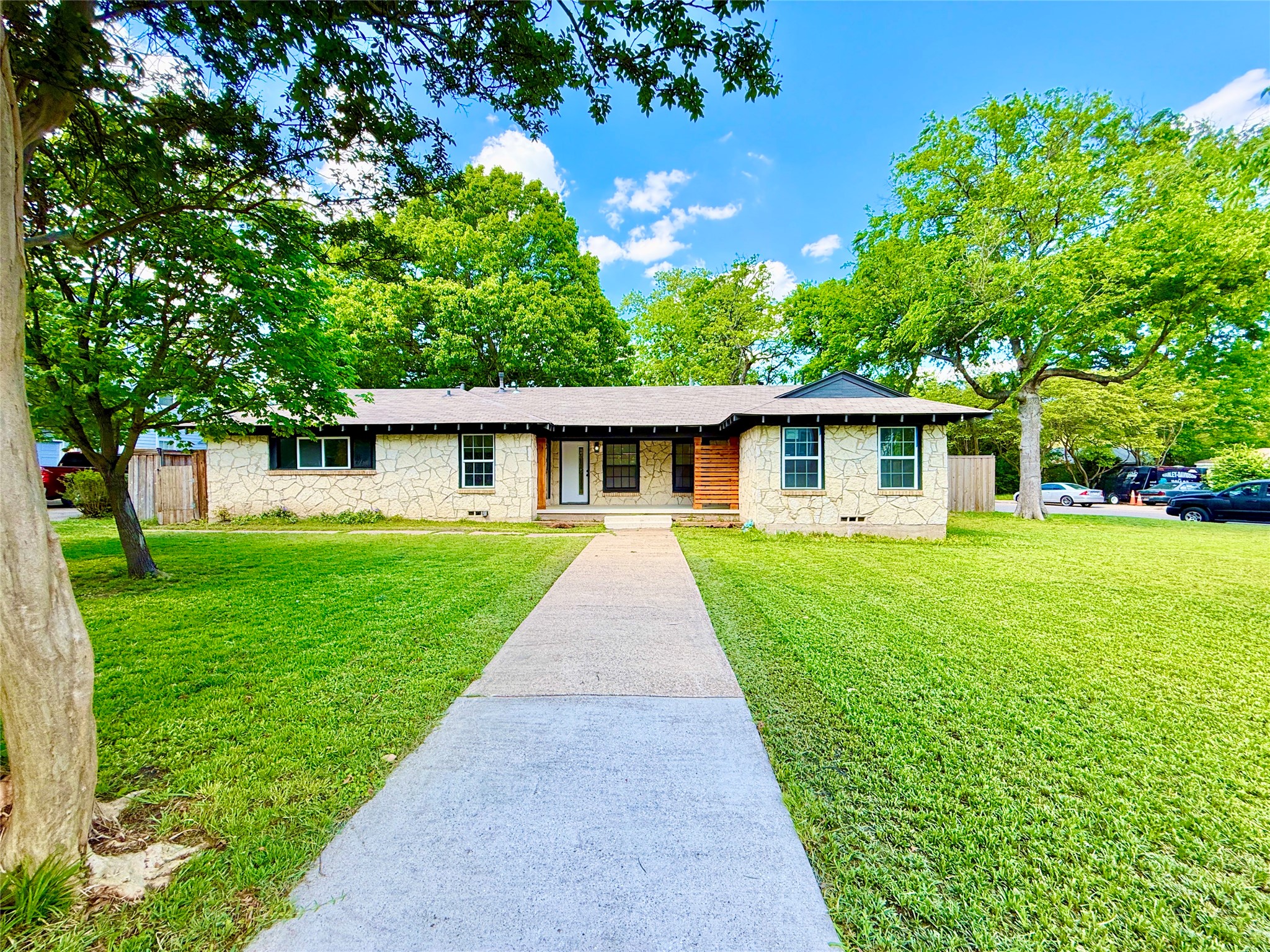 1309 Linden Lane Garland TX 75040