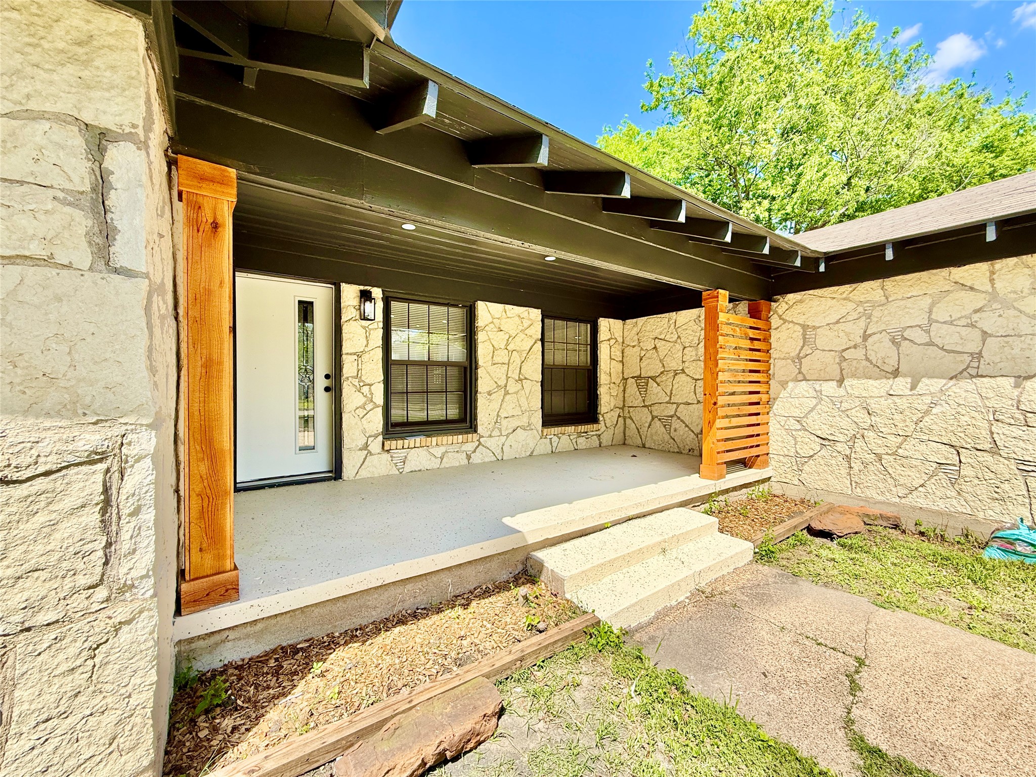 1309 Linden Lane Garland TX 75040