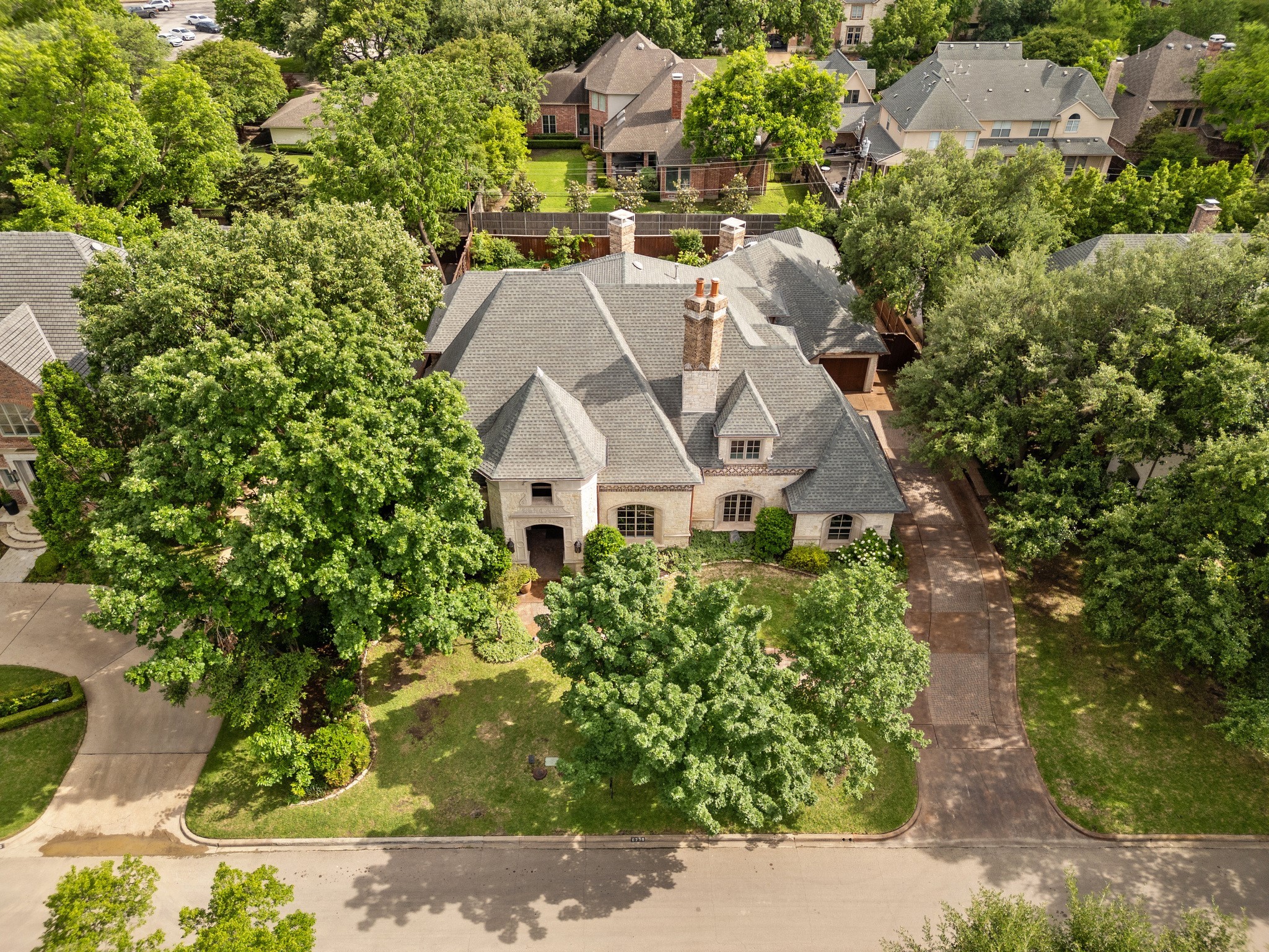 6238 Aberdeen Avenue Dallas TX 75230
