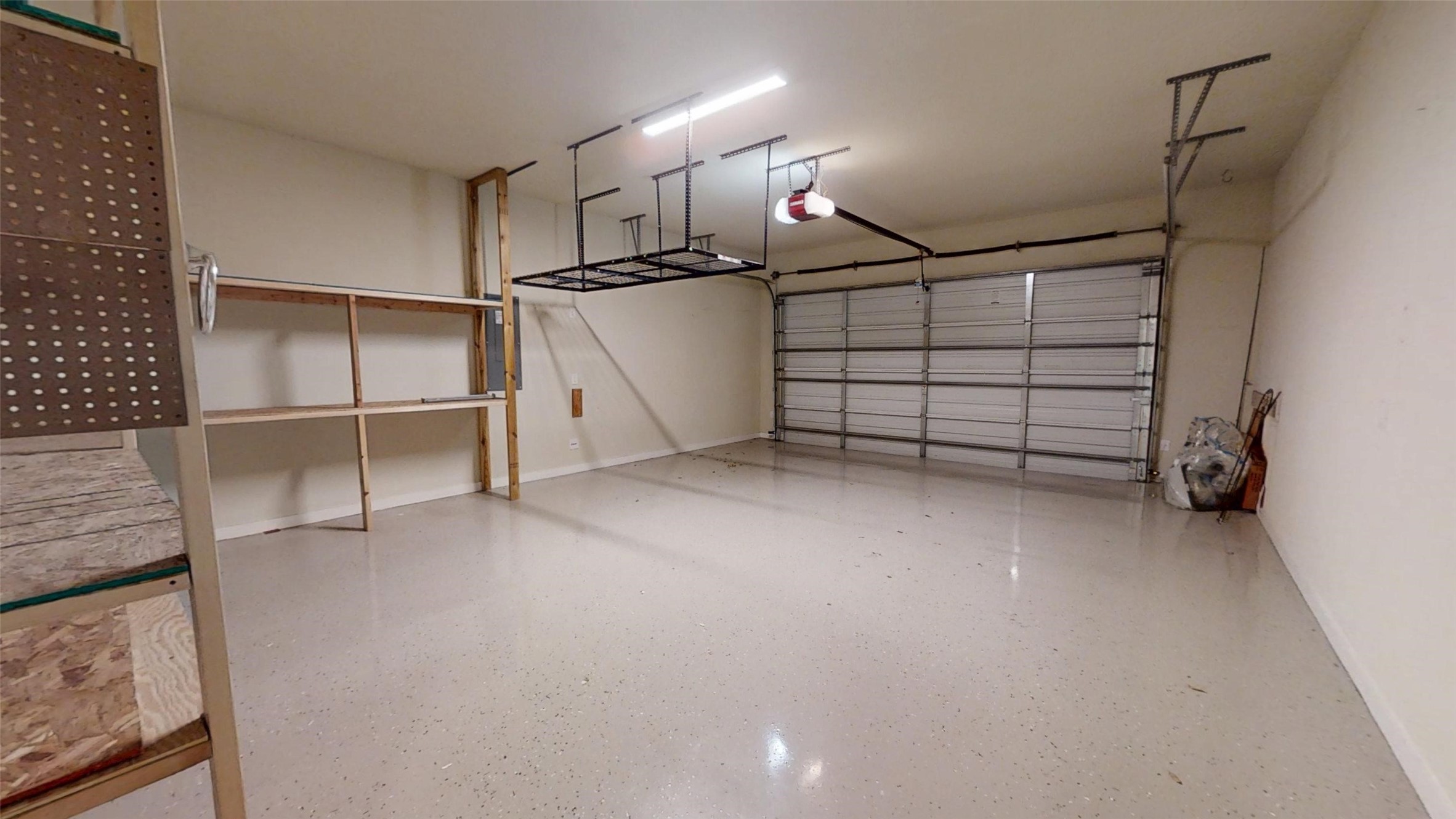 2405 Vineyard Drive Granbury TX 76048