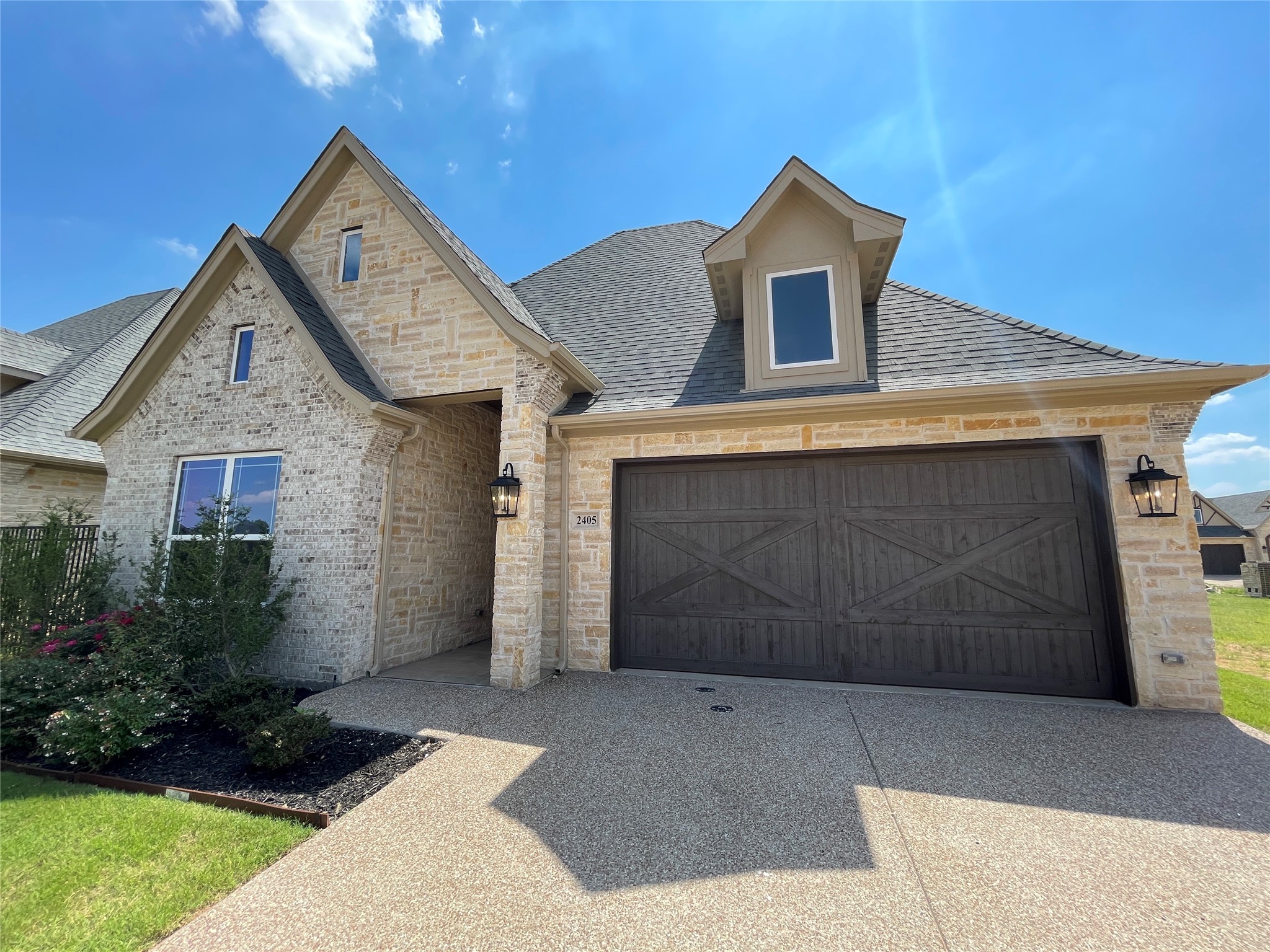 2405 Vineyard Drive Granbury TX 76048