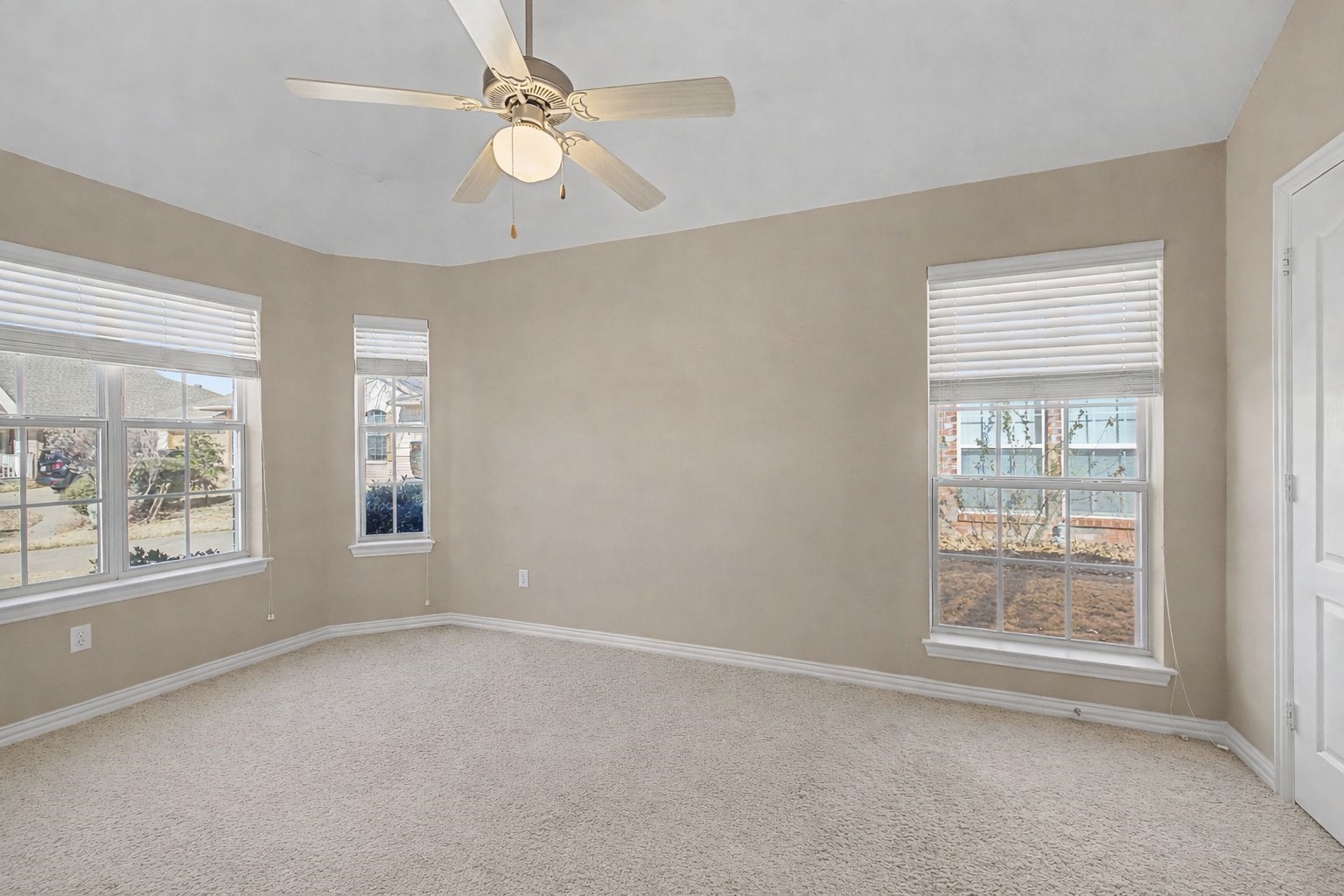 1016 Dawn Court Granbury TX 76048