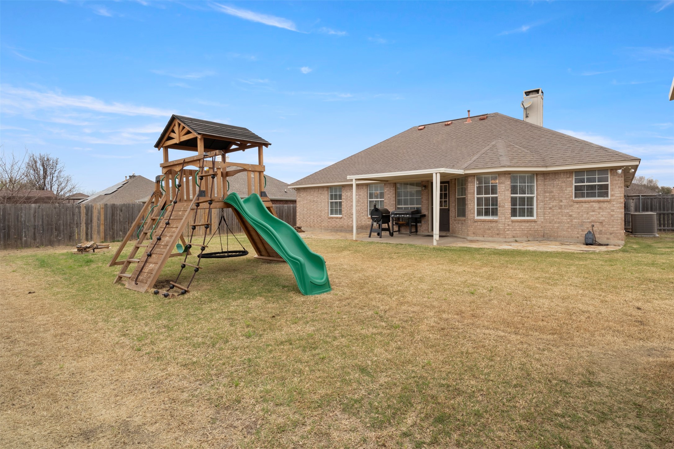 209 Mourning Dove Lane Krum TX 76249