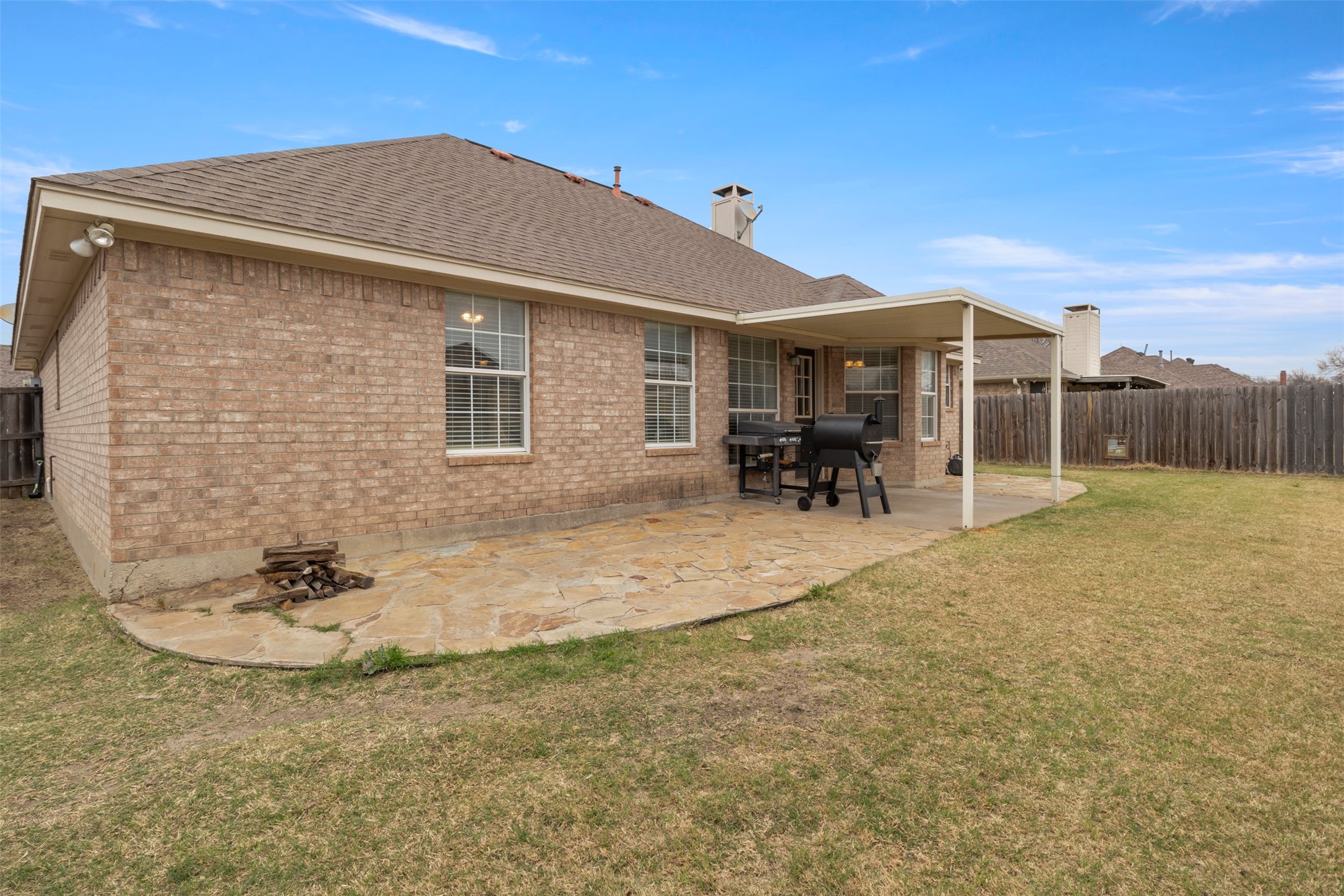 209 Mourning Dove Lane Krum TX 76249