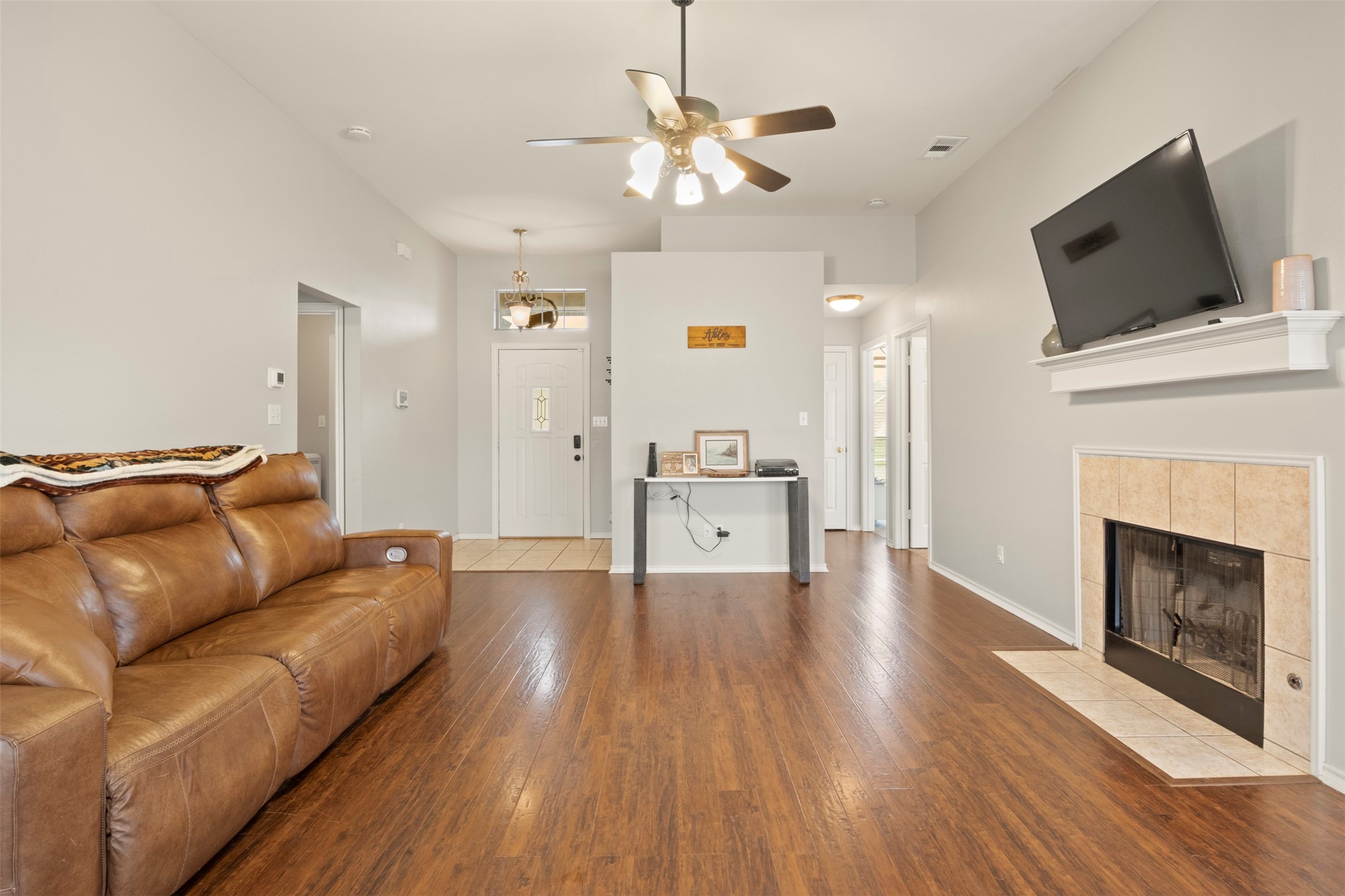 209 Mourning Dove Lane Krum TX 76249