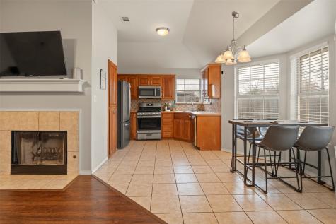 209 Mourning Dove Lane Krum TX 76249