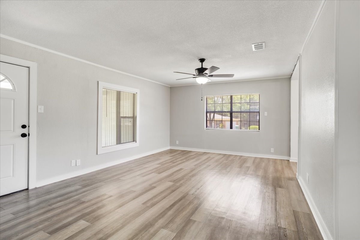 1815 W Brockett Street Sherman TX 75092