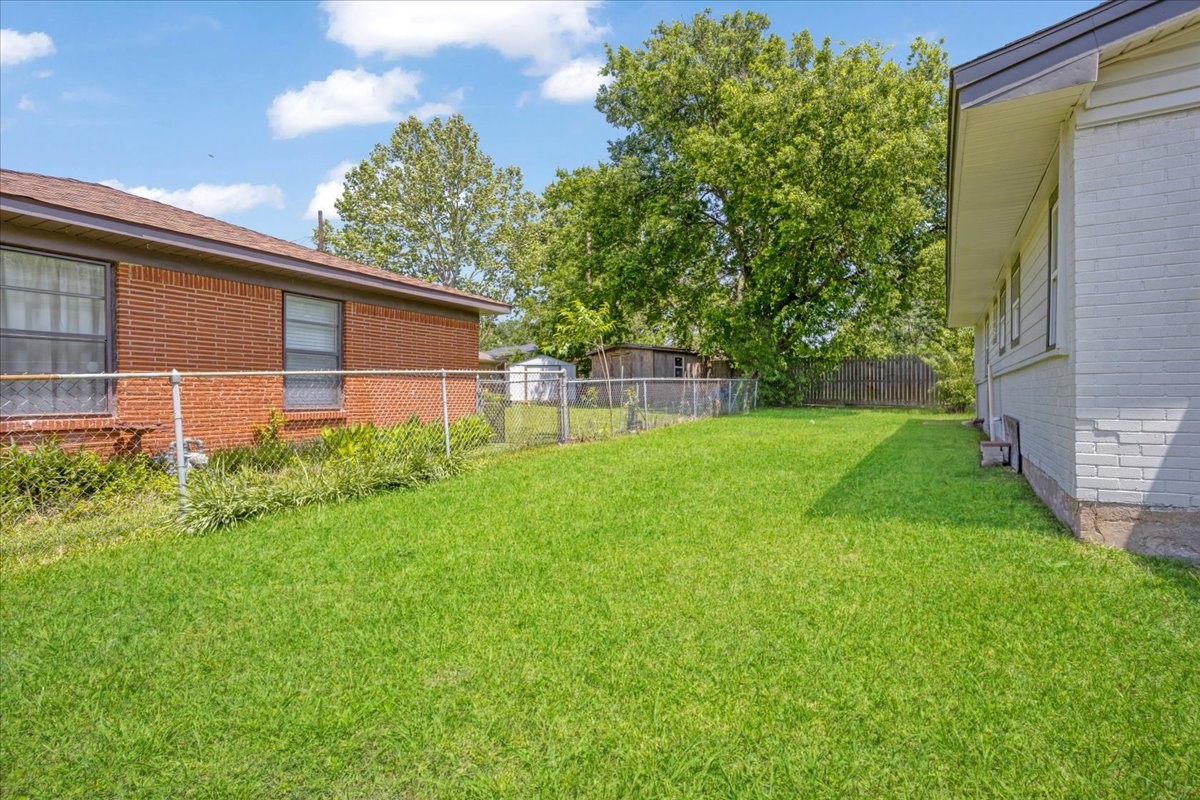 1815 W Brockett Street Sherman TX 75092