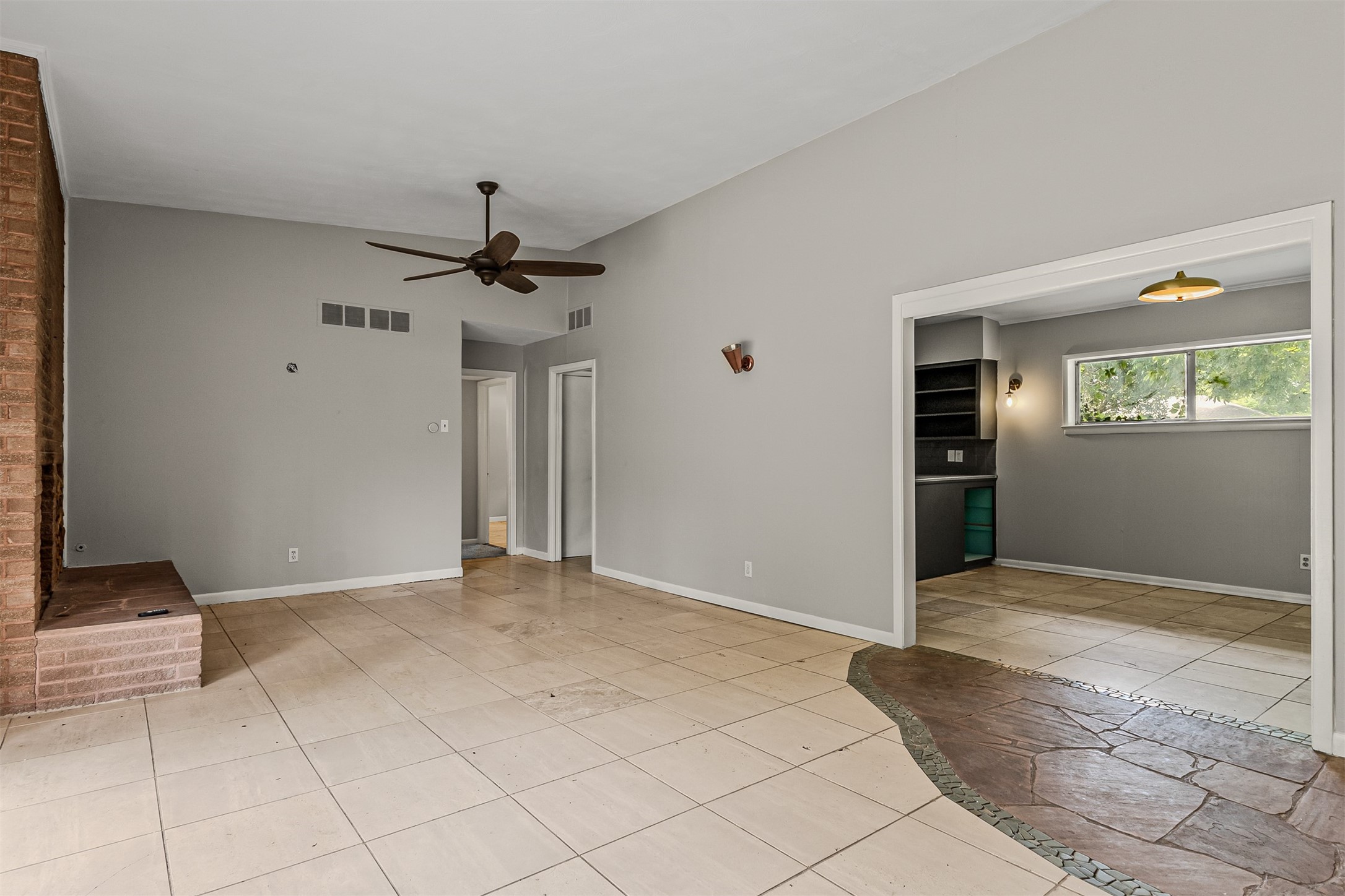 2224 Lakeland Drive Dallas TX 75228