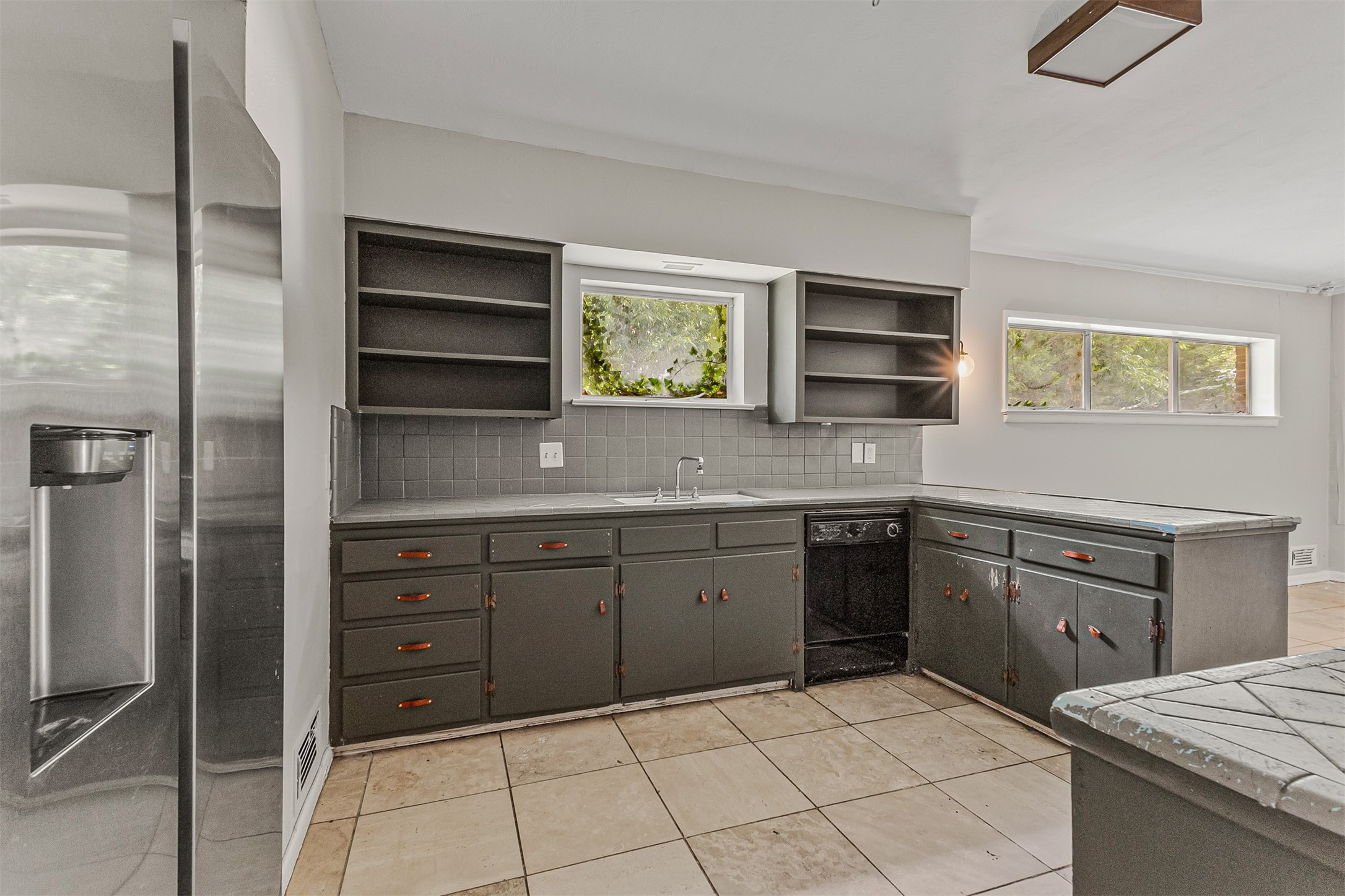 2224 Lakeland Drive Dallas TX 75228