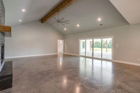 13901 County Road 102 Grandview TX 76050