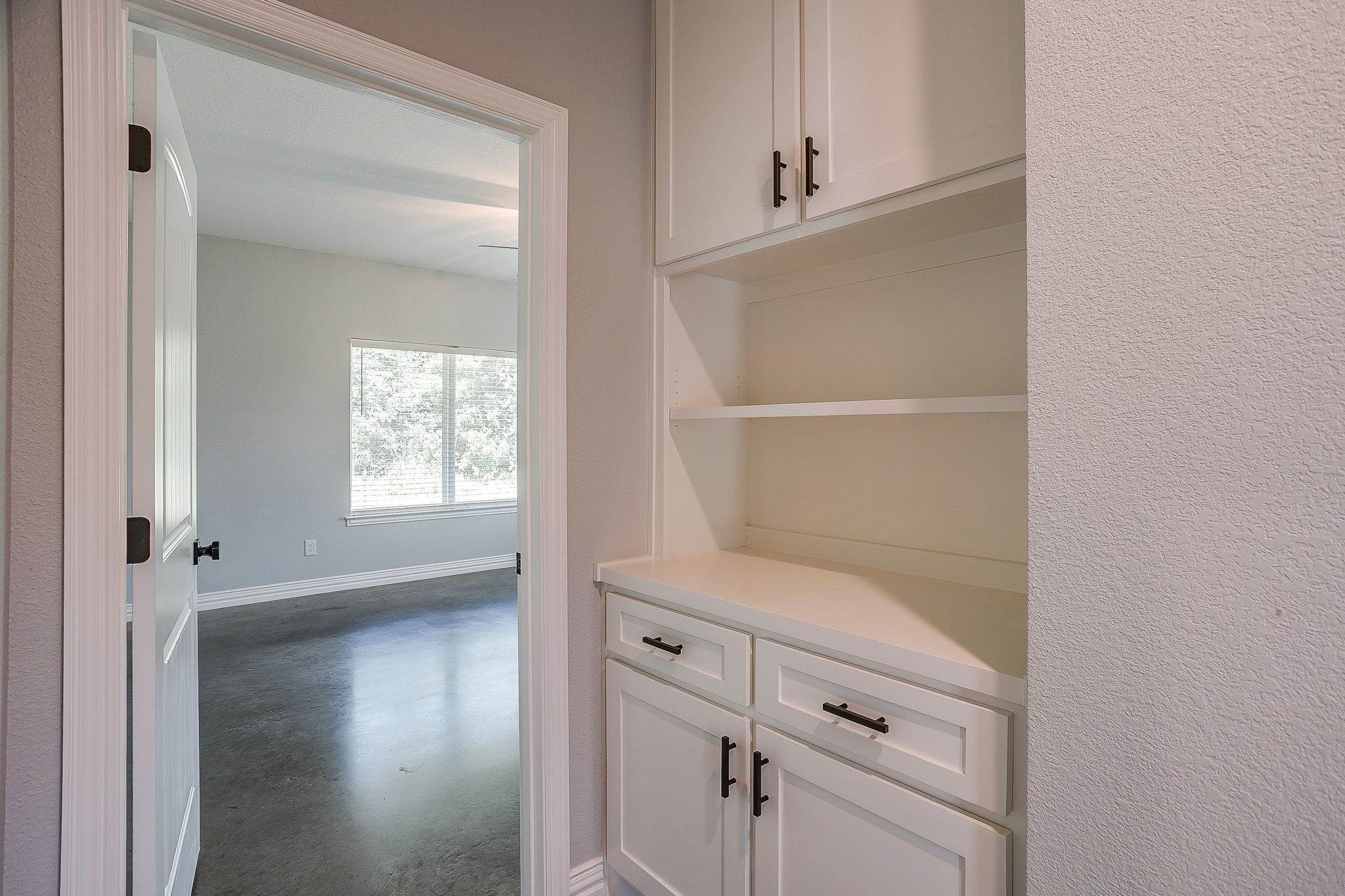 13901 County Road 102 Grandview TX 76050
