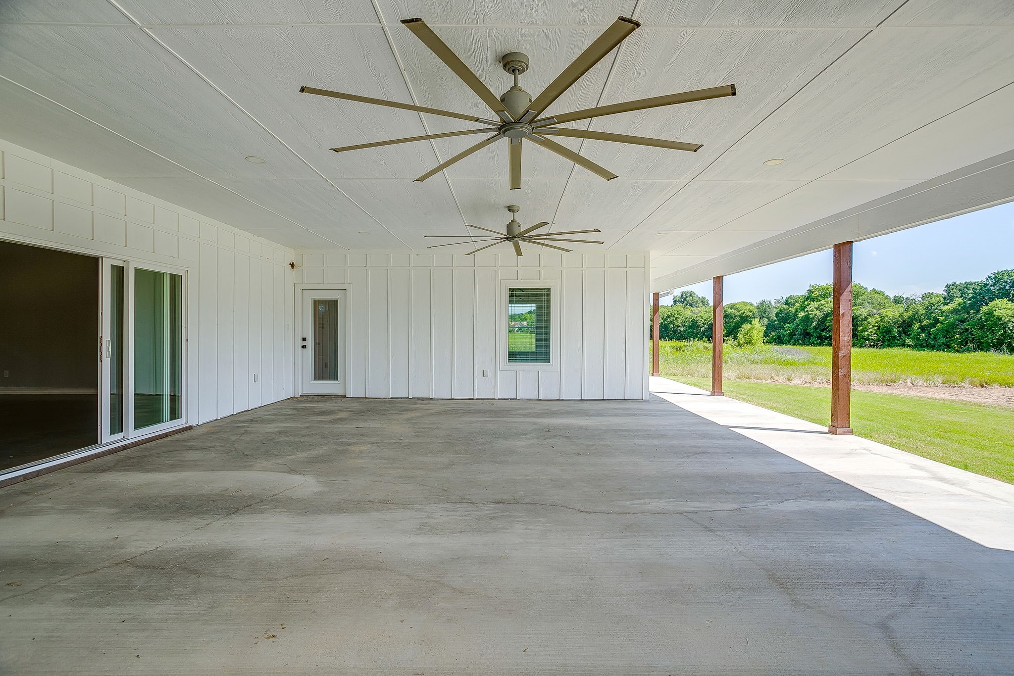 13901 County Road 102 Grandview TX 76050