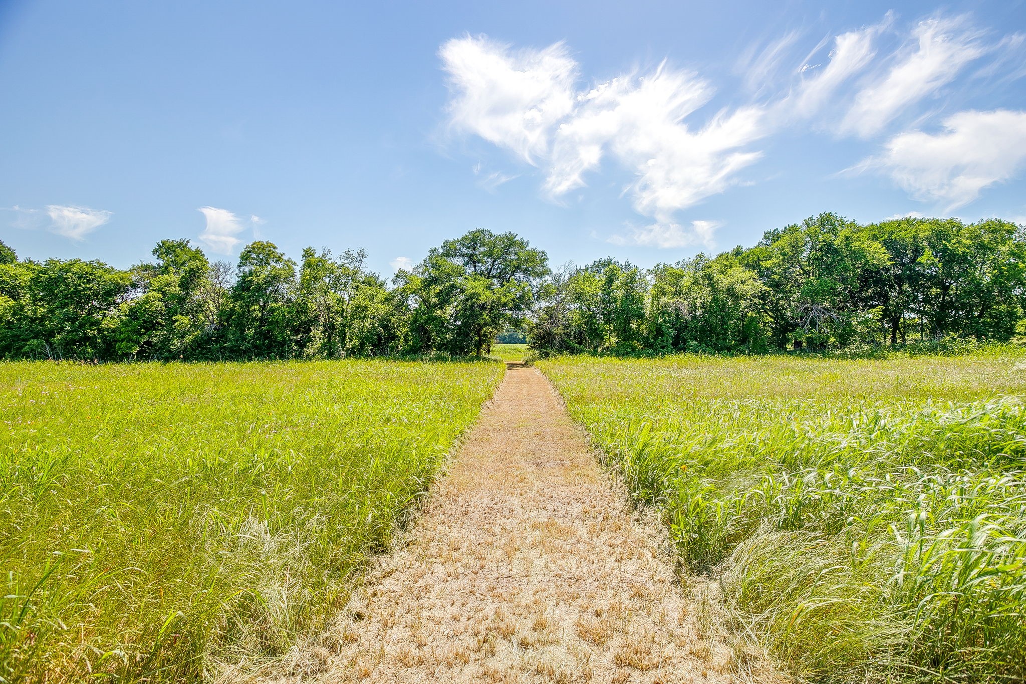 13901 County Road 102 Grandview TX 76050