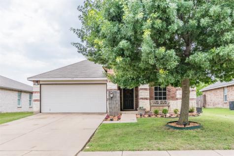 713 Wrigley Drive Burleson TX 76028