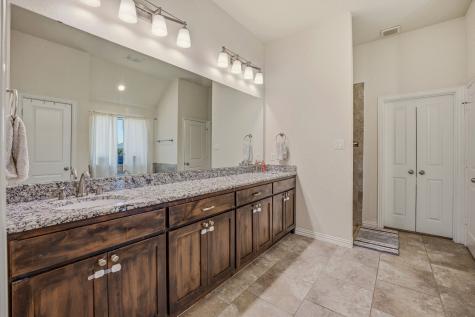 1062 Rio Grande Way Weatherford TX 76087