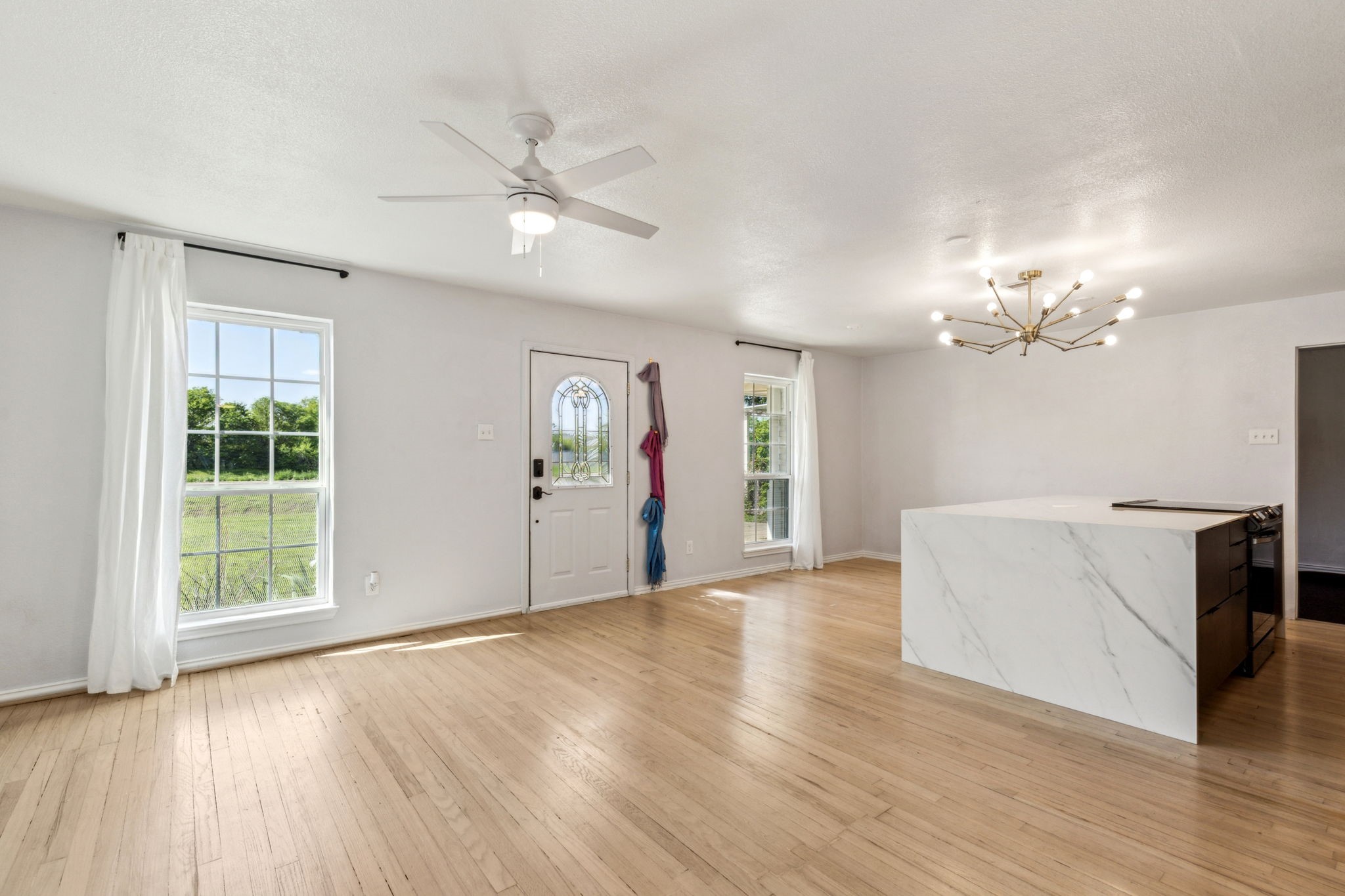 3843 Bernal Drive Dallas TX 75212