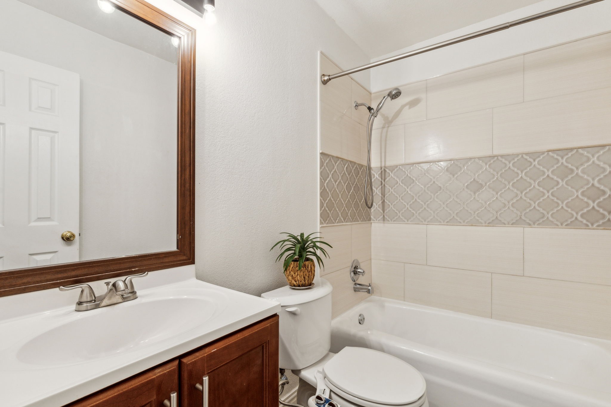 3843 Bernal Drive Dallas TX 75212